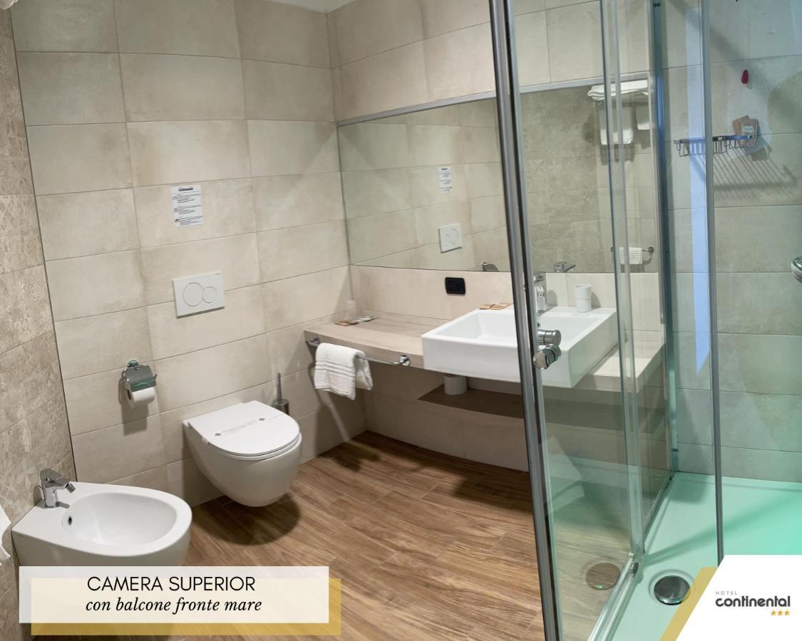 Hotel Continental San Benedetto del Tronto Bagian luar foto
